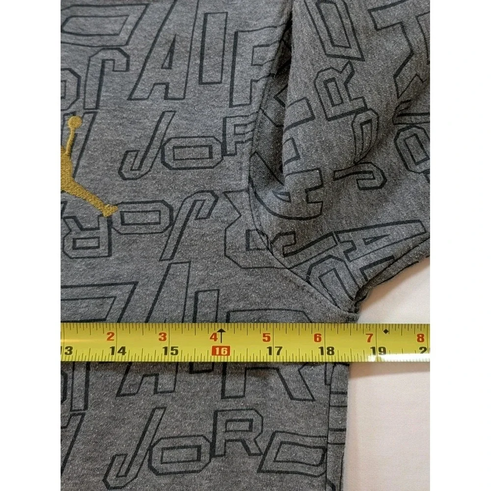 Jordan Boys Large Hoodie Grey All Over Print Gold Jumpman Logo Youth‎ 12-13